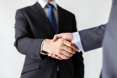 預收保證金模式 為何能有效緩解代理商的回款壓力？